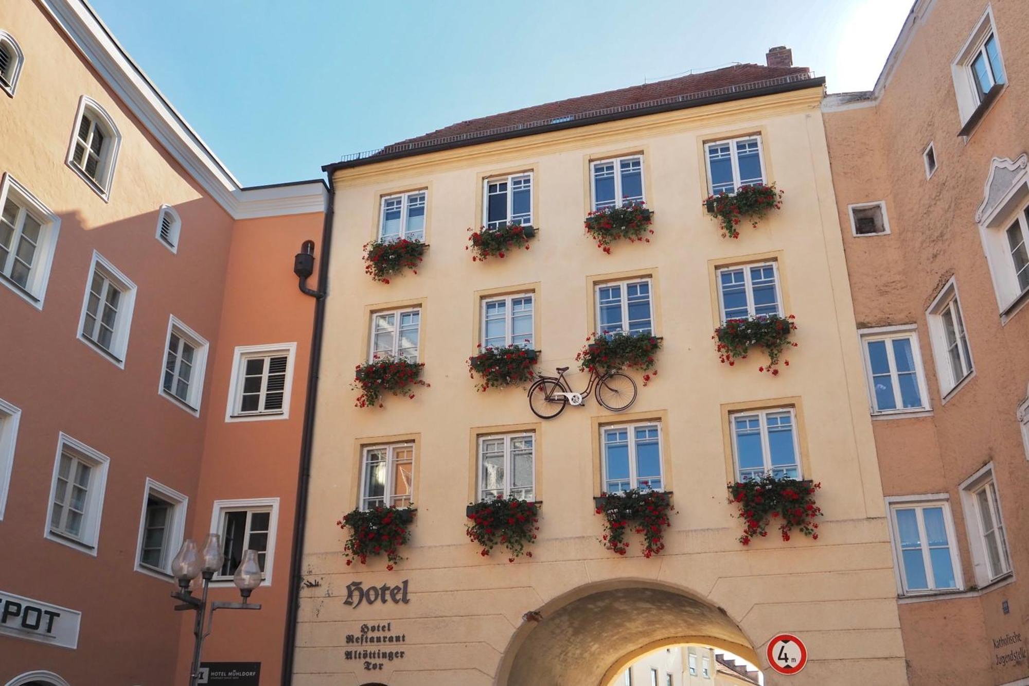 Hotel Muehldorf Экстерьер фото